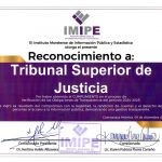 Cumple al 100% en materia de transparencia