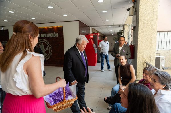 75f698cd-46f9-4d90-a595-ad0ee14d6677