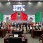 Reciben premio “Antonio Díaz Soto y Gama”